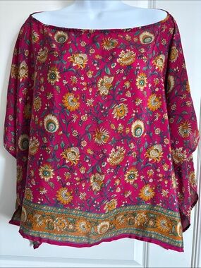 Women’s Off-Shoulder Floral Blouse in Fuchsia
